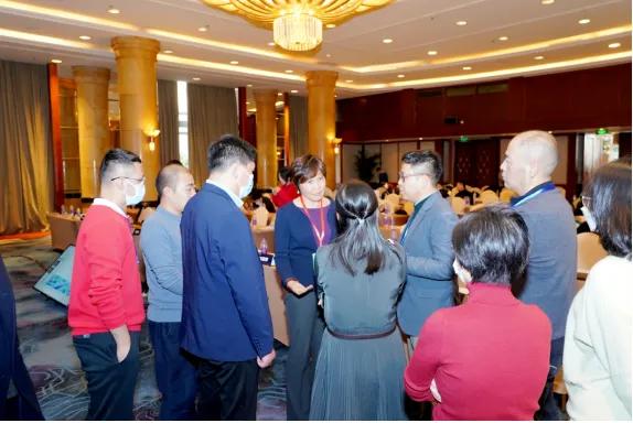 失禁大喷潮在线播放