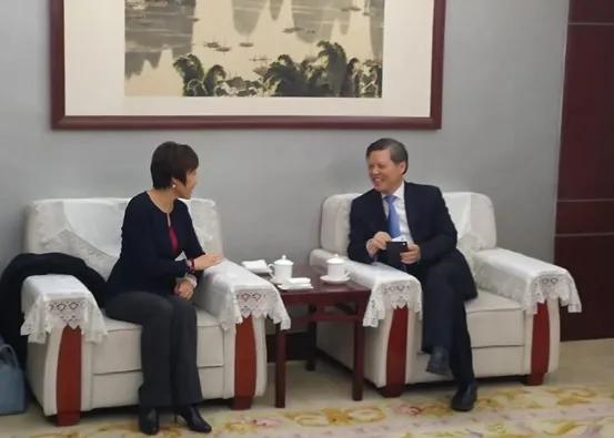 失禁大喷潮在线播放