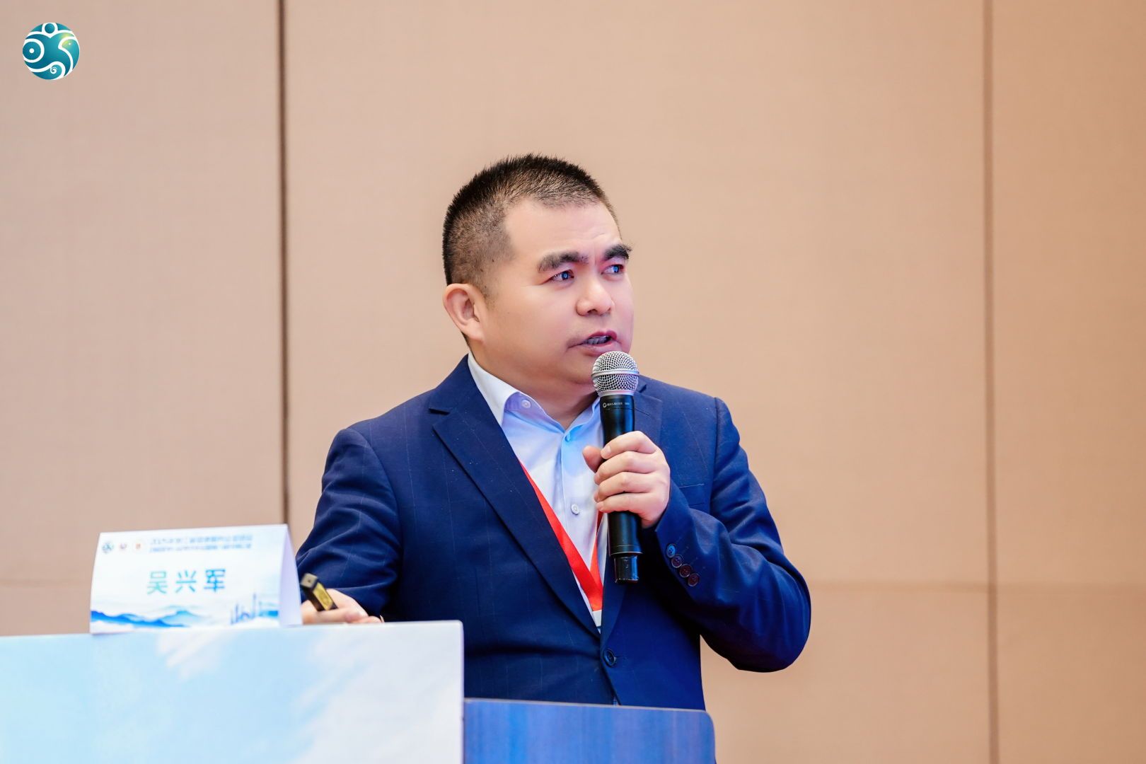 失禁大喷潮在线播放